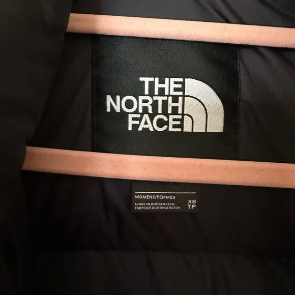 North Face, Puffer Jacket - Picture 3 of 6